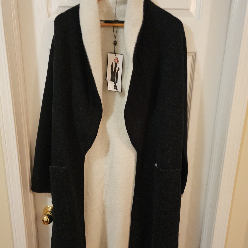 Black and Cream Women's Cardigan